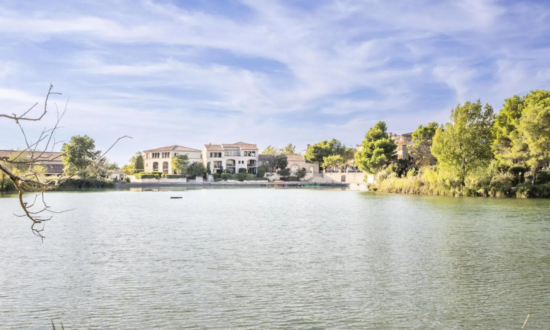 Les Mas Et Villas De Pont Royal En Provence - Maeva Home - Villa 5 Pieces 8 Personnes Avec Piscine Privee Et Vue Sur Le Golf - Exclusive - Super Home Mae-6074 Mallemort 0*,  France